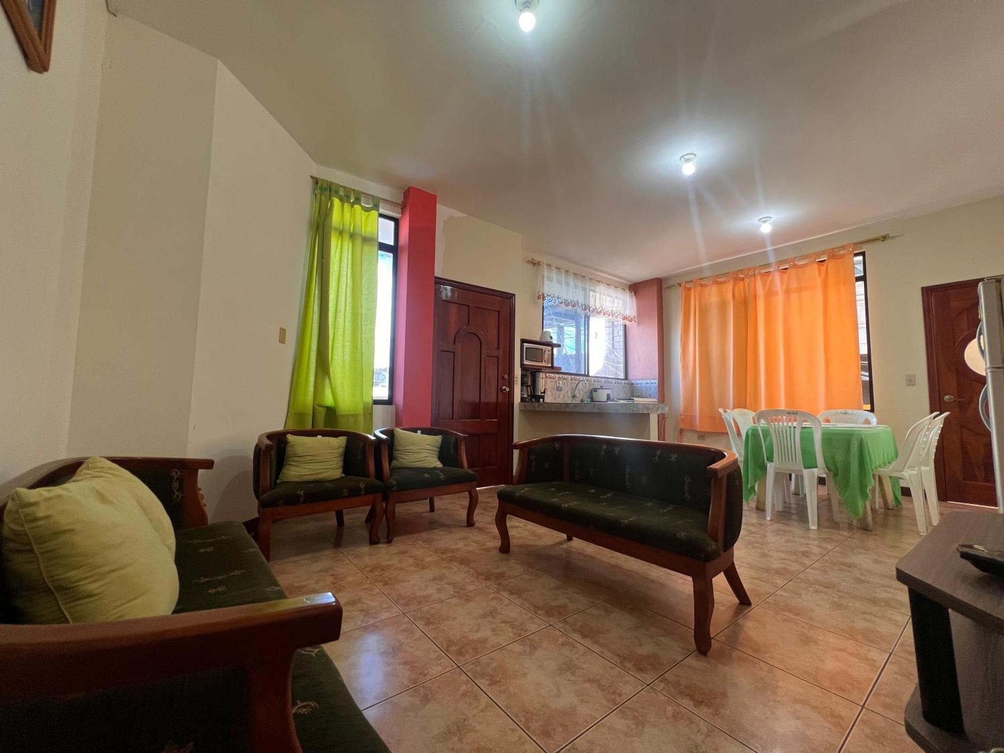 Hostal Casa Cascada Puerto Ayora  Ngoại thất bức ảnh